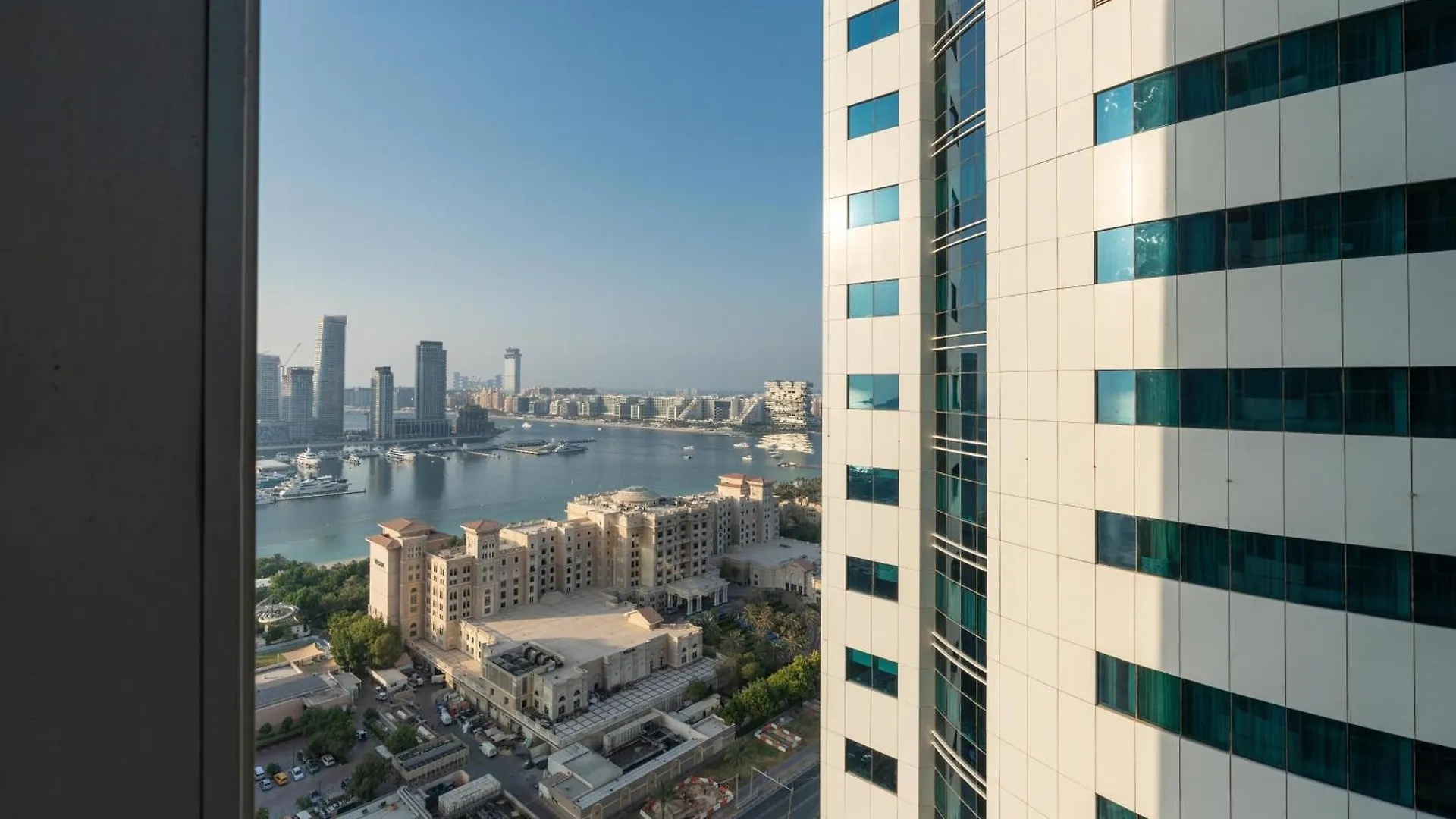 Ultimate Stay Spacious 1Br Sea View Great Location In Dubai Marina
