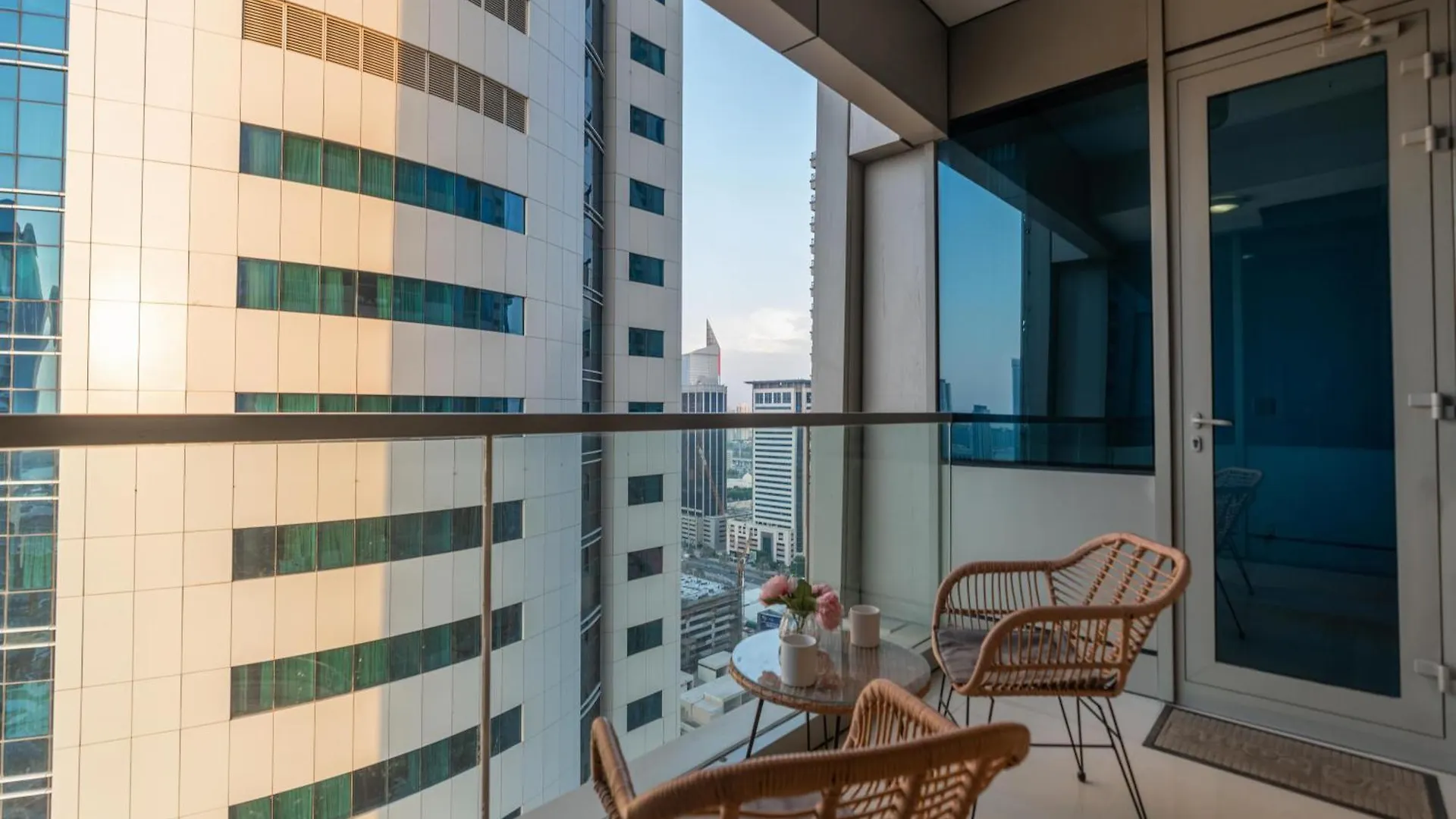 Apartment Ultimate Stay Spacious 1Br Sea View Great Location In Dubai Marina United Arab Emirates